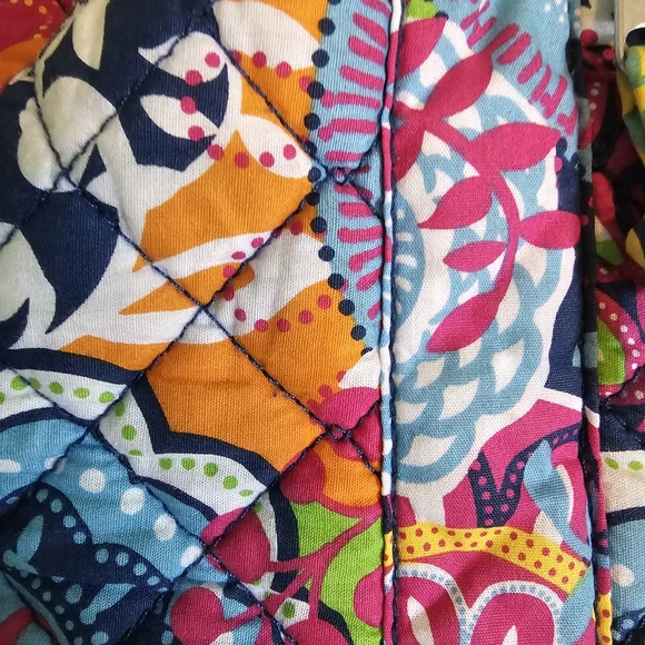 Danielle Morgan Weekender Quilted Duffel Bag Multicolor Mandala Print OS - Picture 3 of 16